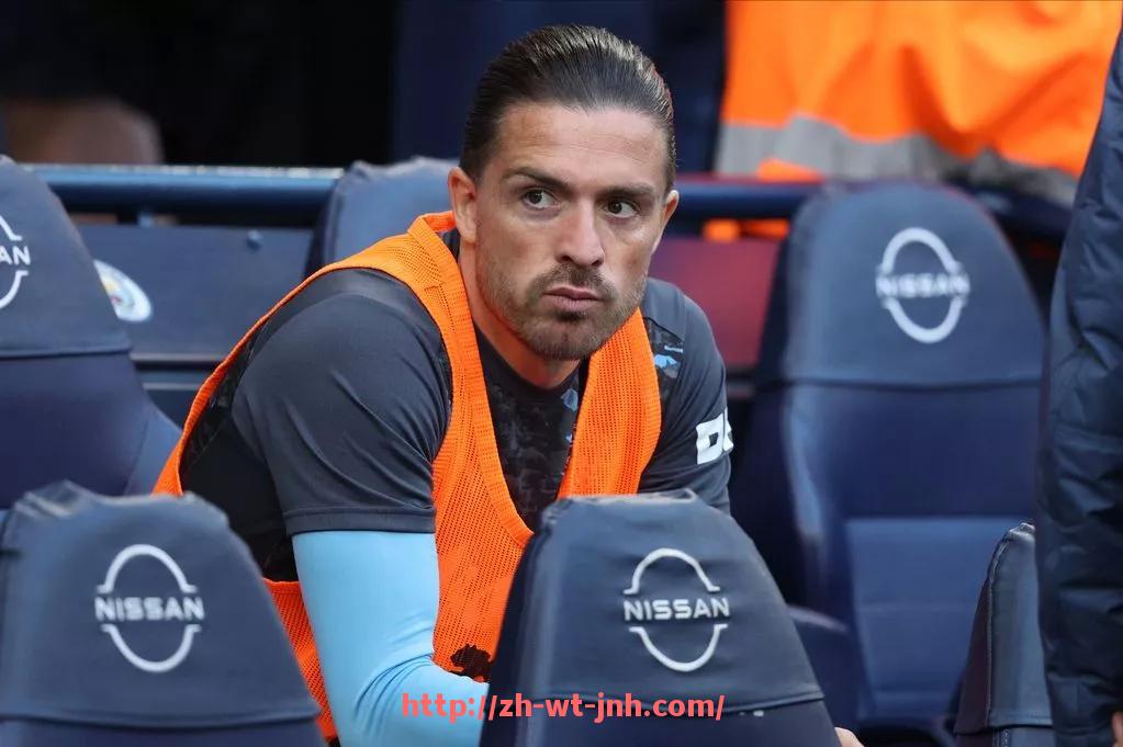 金年会-英超狼队新球衣配色与球迷反响